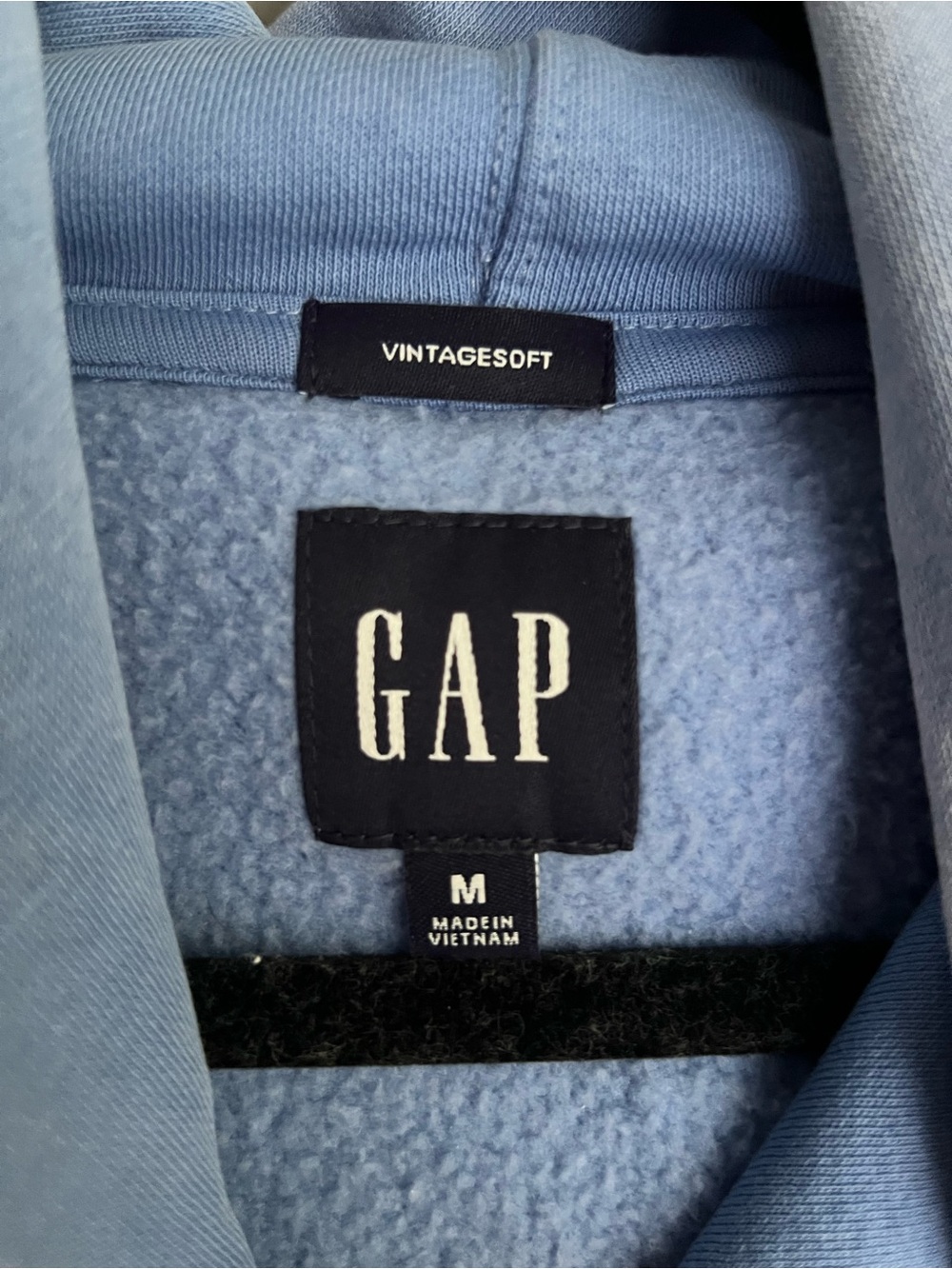 Men Sweater Subcategory Identification - Picture 4 of 4